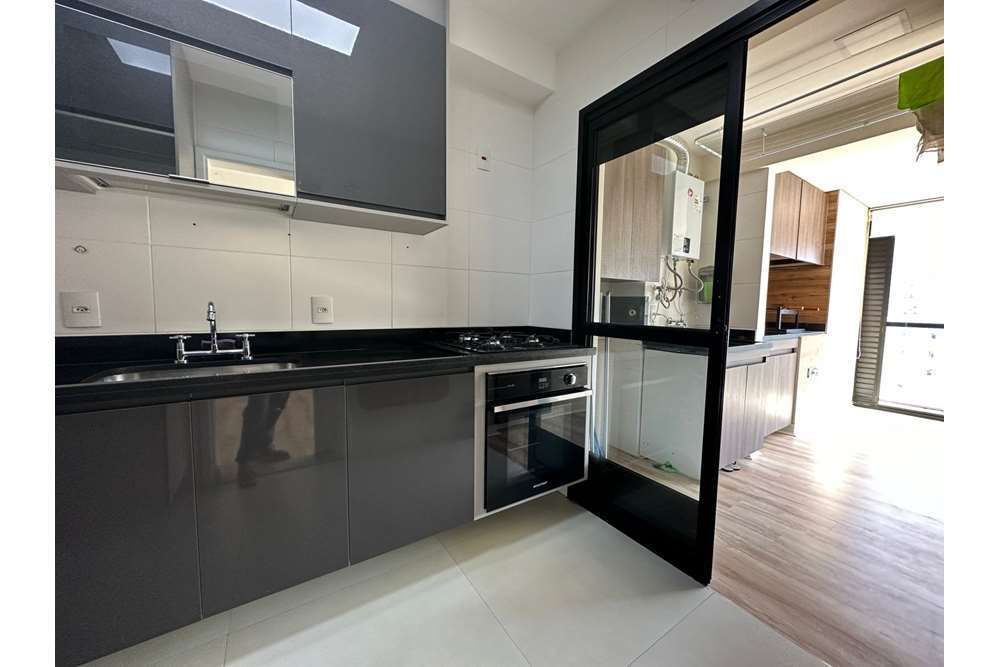 Apartamento à venda com 3 quartos, 108m² - Foto 6