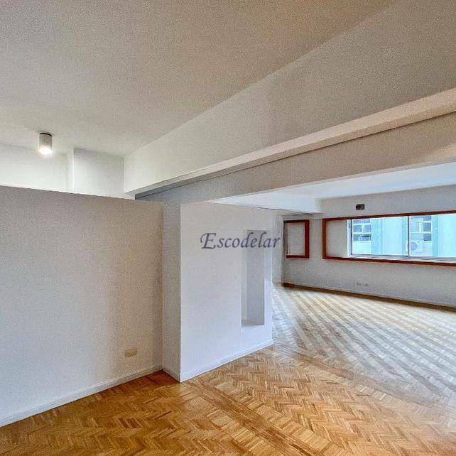 Apartamento para alugar com 2 quartos, 230m² - Foto 5