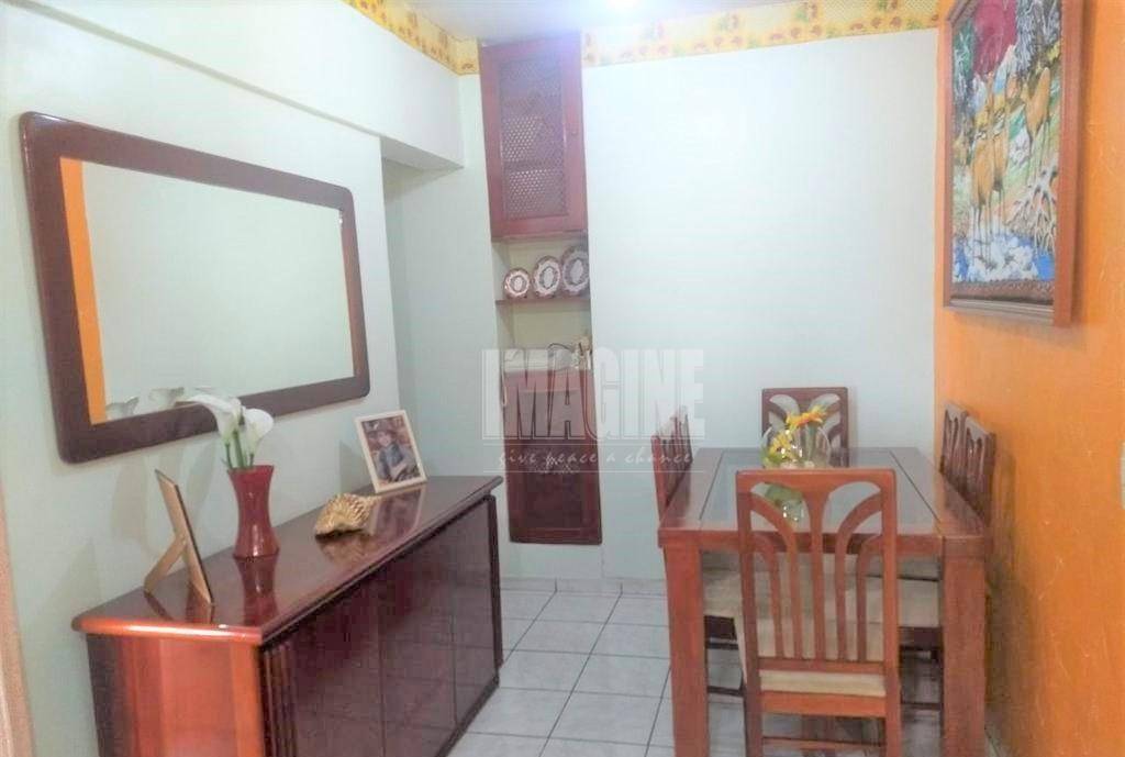 Apartamento à venda com 2 quartos, 65m² - Foto 1