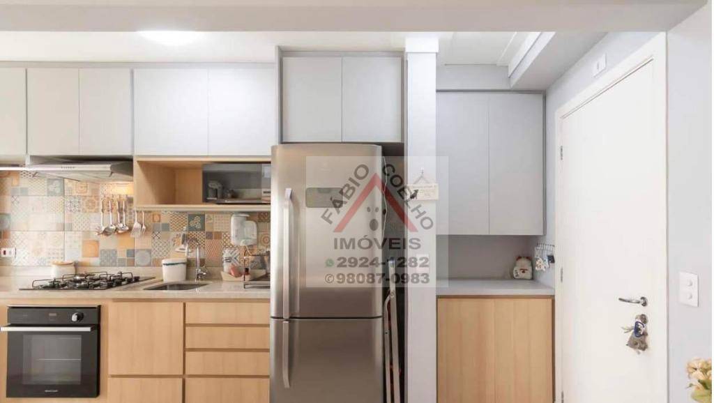 Apartamento à venda com 2 quartos, 65m² - Foto 2