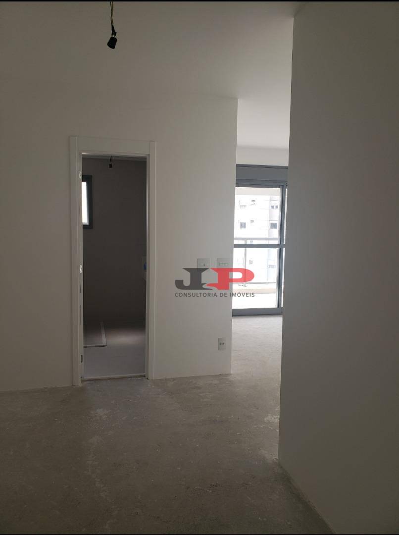 Apartamento à venda com 3 quartos, 181m² - Foto 7