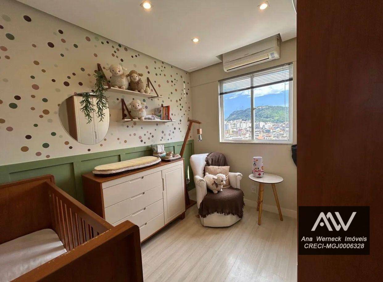 Apartamento à venda com 3 quartos, 140m² - Foto 8