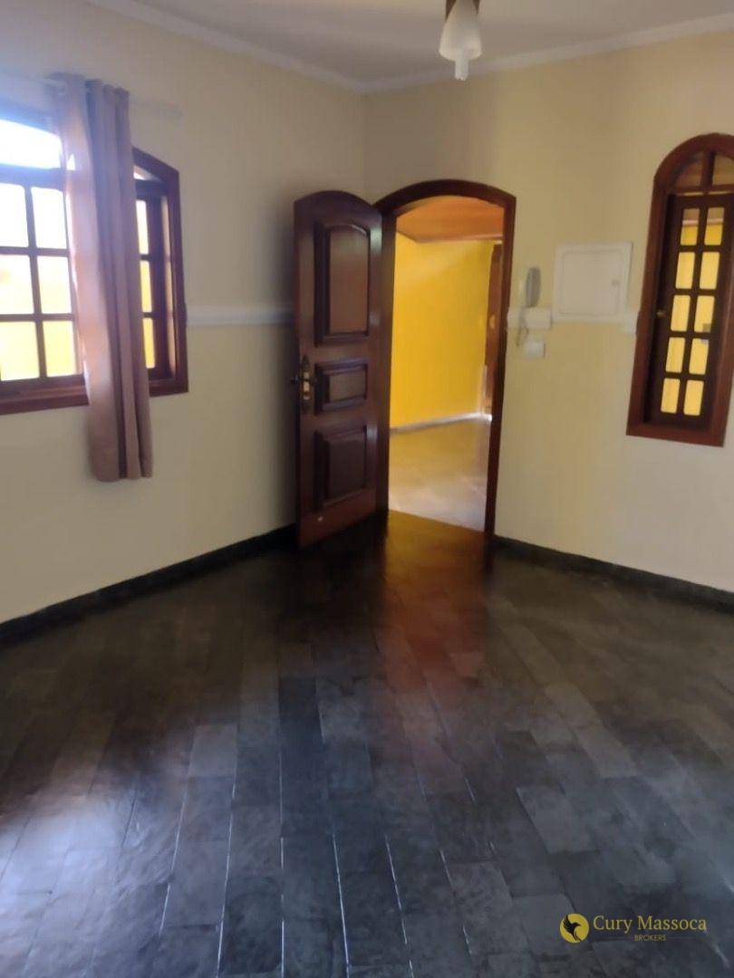 Casa à venda com 4 quartos, 300m² - Foto 7