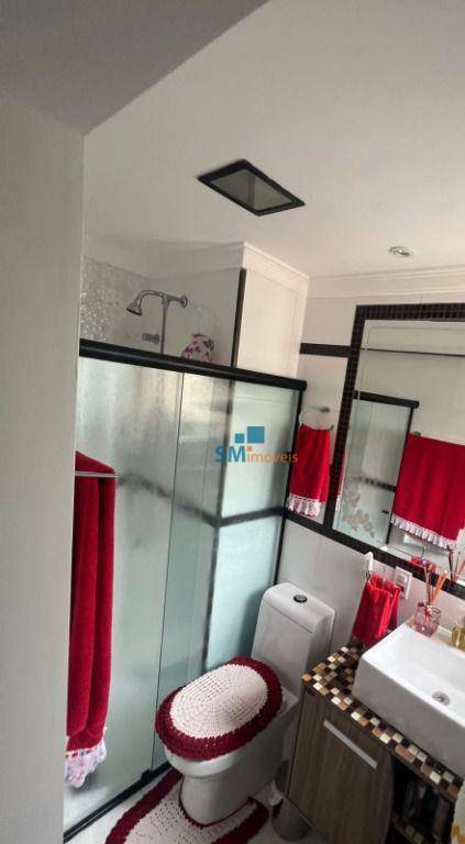 Apartamento à venda com 2 quartos, 72m² - Foto 4