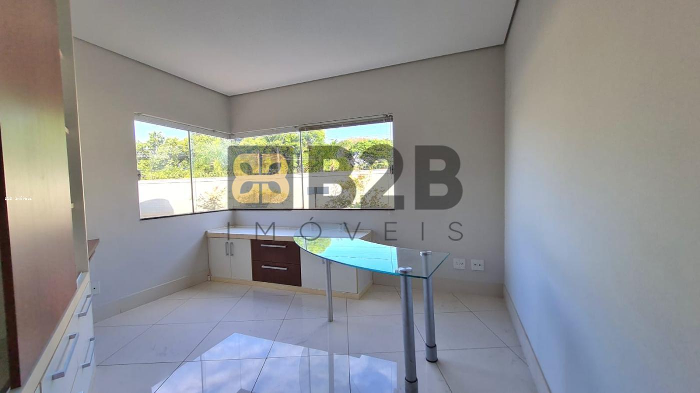 Casa de Condomínio à venda com 4 quartos, 400m² - Foto 12