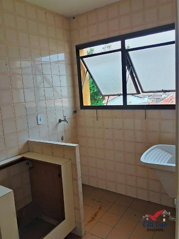 Apartamento para alugar com 2 quartos, 55m² - Foto 10