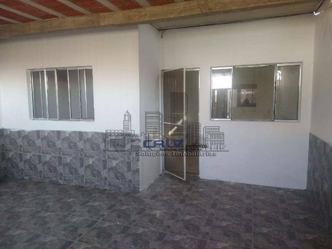 Casa à venda com 5 quartos, 250m² - Foto 3