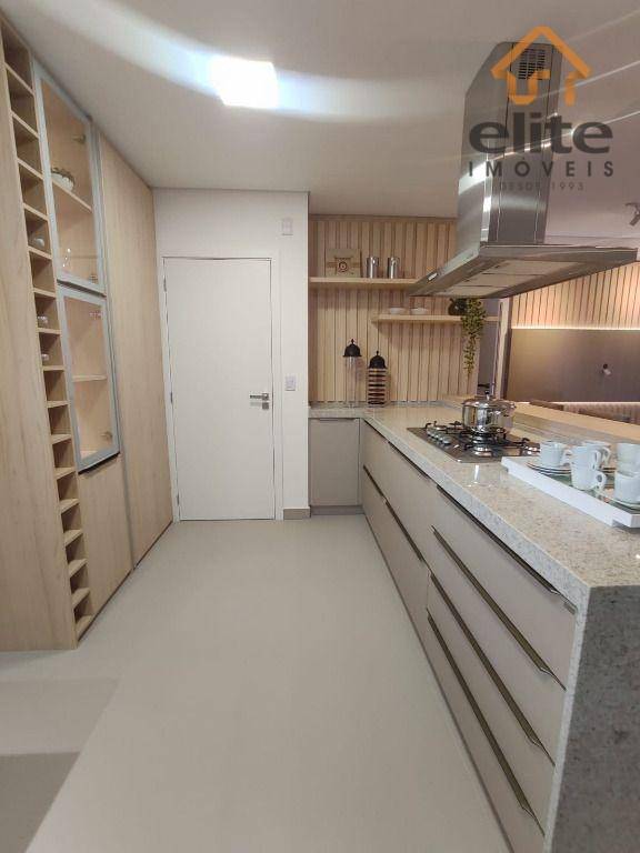 Apartamento à venda com 2 quartos, 103m² - Foto 6