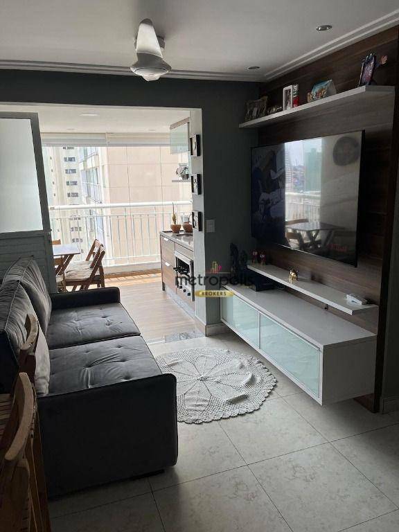 Apartamento à venda com 2 quartos, 67m² - Foto 2