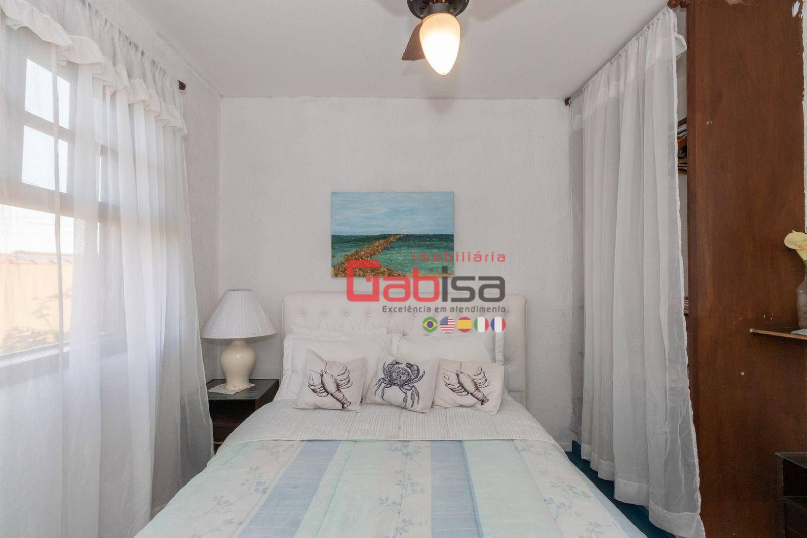 Casa à venda com 4 quartos, 250m² - Foto 18