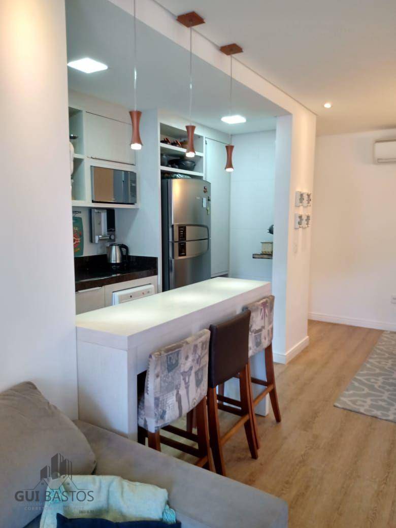 Apartamento à venda com 2 quartos, 80m² - Foto 2