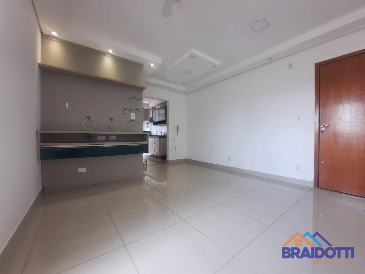 Apartamento à venda com 2 quartos, 58m² - Foto 2