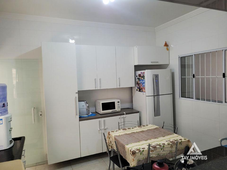 Casa à venda com 2 quartos, 239m² - Foto 6