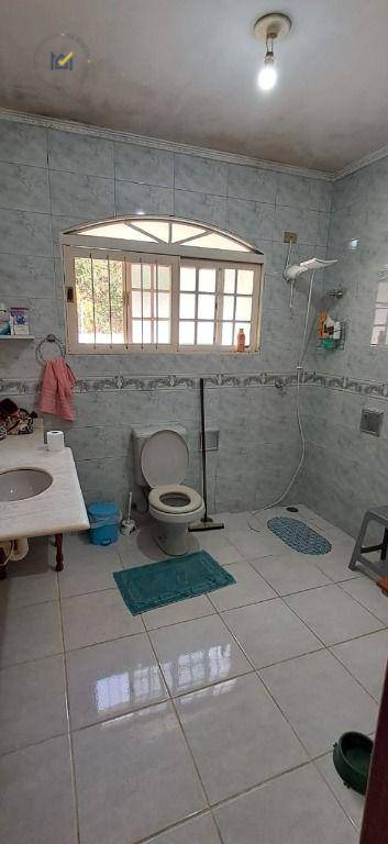 Casa de Condomínio à venda e aluguel com 3 quartos, 208m² - Foto 7