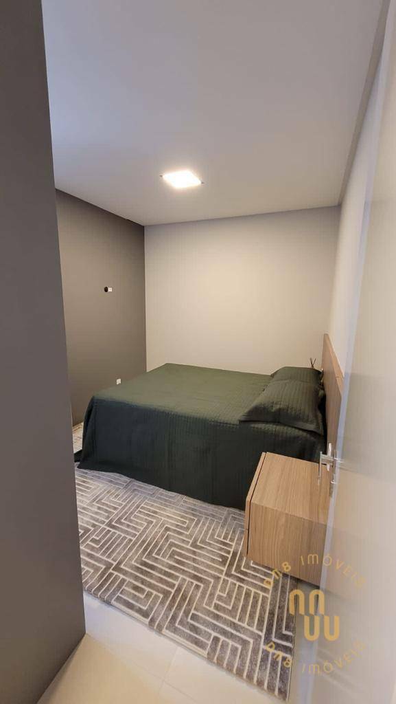 Apartamento à venda com 2 quartos, 87m² - Foto 3