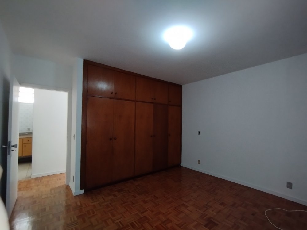 Casa à venda com 3 quartos, 290m² - Foto 56