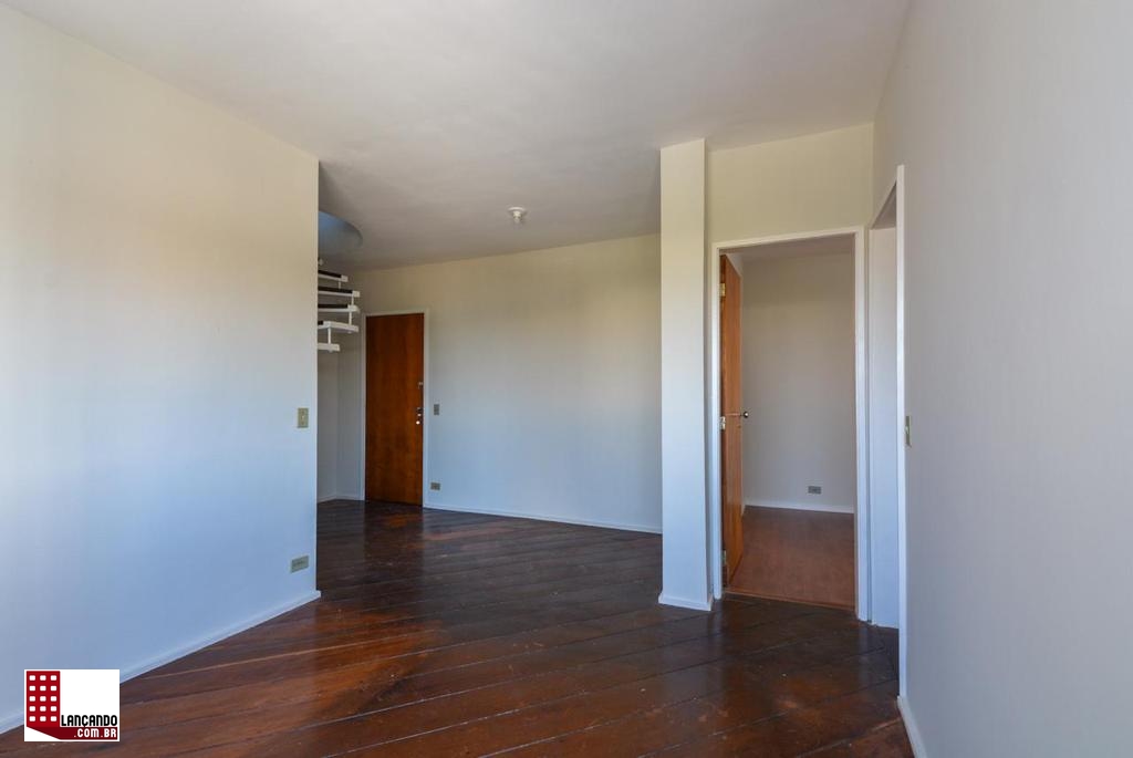 Apartamento à venda com 3 quartos, 122m² - Foto 2