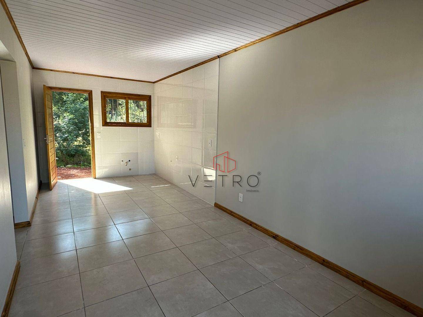 Casa de Condomínio à venda com 2 quartos, 50m² - Foto 1