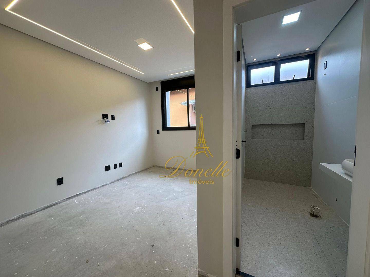 Sobrado à venda com 3 quartos, 300m² - Foto 44