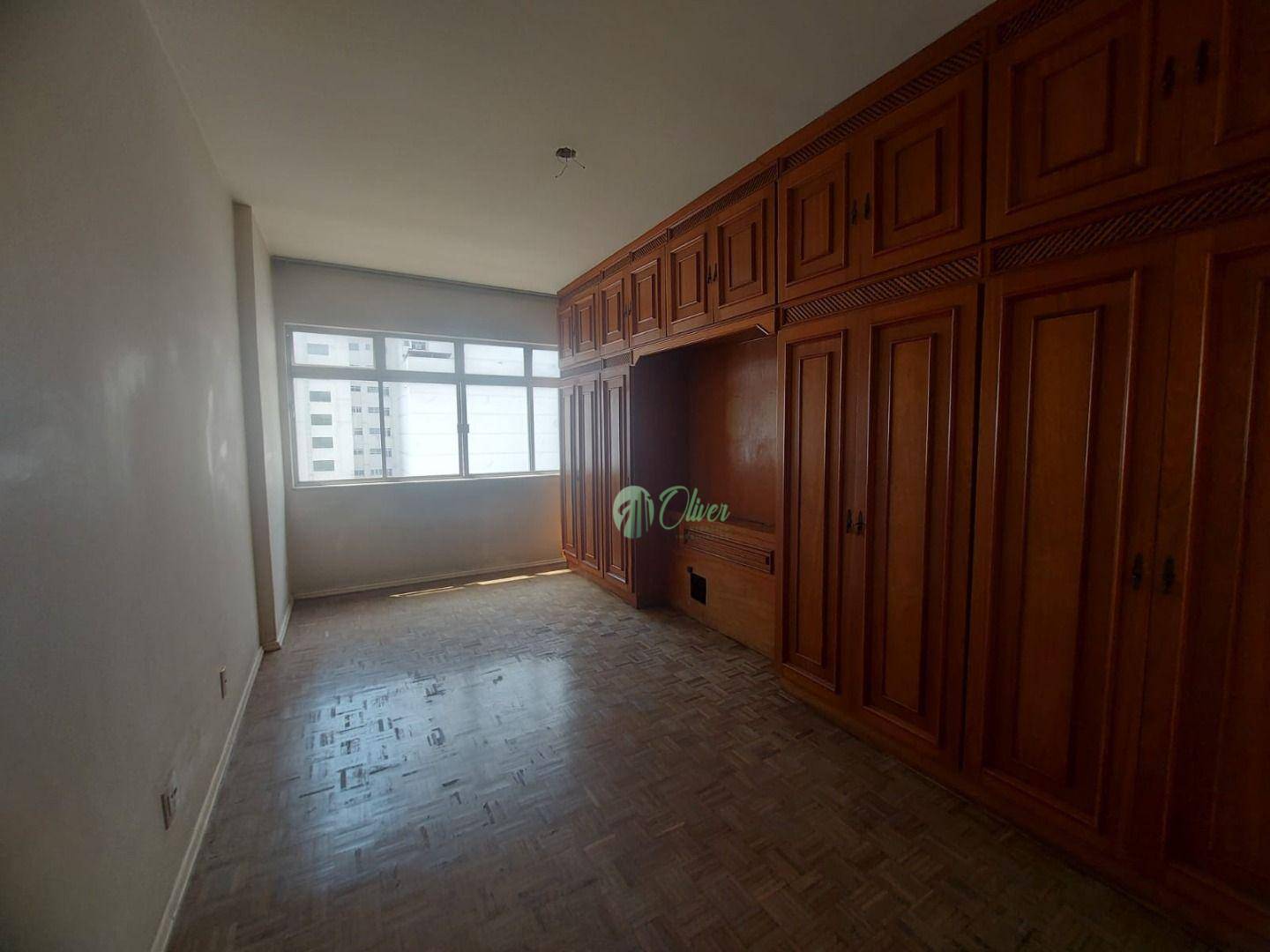 Apartamento à venda com 4 quartos, 215m² - Foto 14