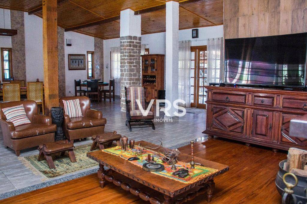 Pousada-Chalé à venda com 12 quartos, 1680m² - Foto 6