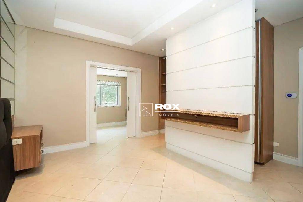 Casa para alugar com 4 quartos, 392m² - Foto 23