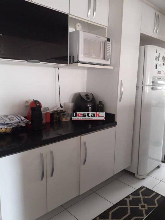 Apartamento à venda com 2 quartos, 104m² - Foto 17