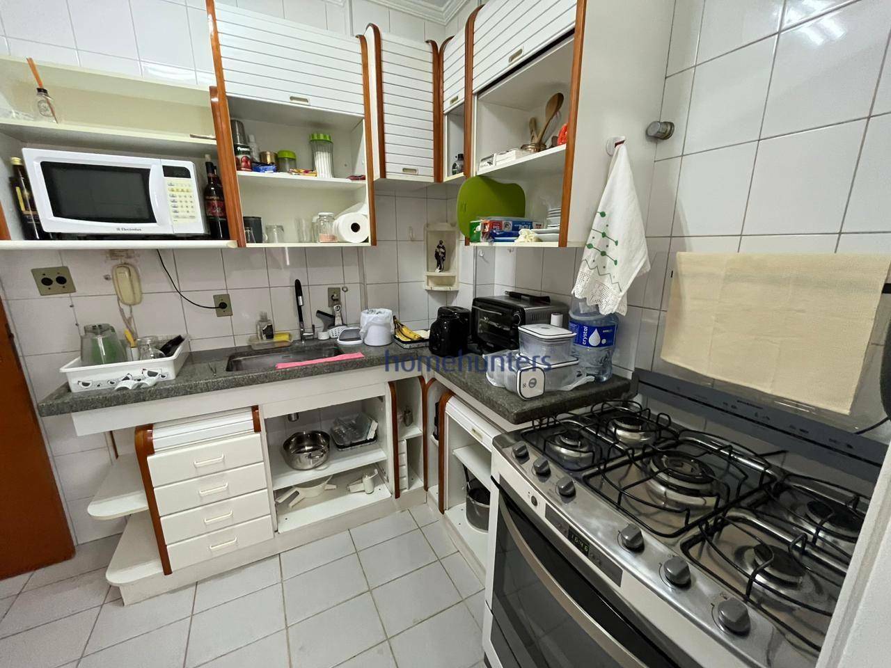 Apartamento para alugar com 2 quartos, 62m² - Foto 6