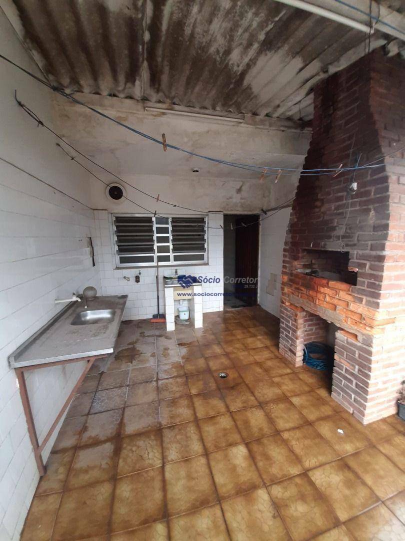 Sobrado à venda com 4 quartos, 335m² - Foto 45