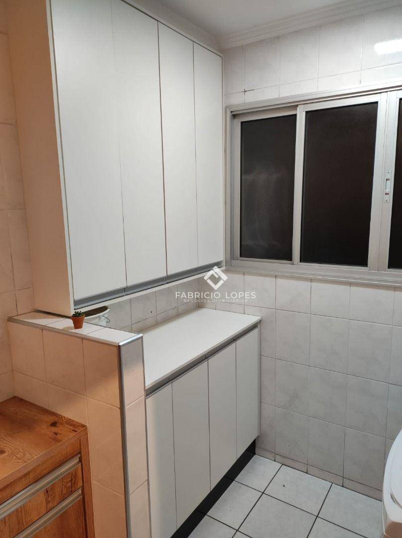 Apartamento à venda com 2 quartos, 55m² - Foto 19