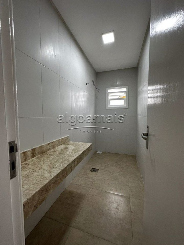 Casa à venda com 2 quartos, 90m² - Foto 16