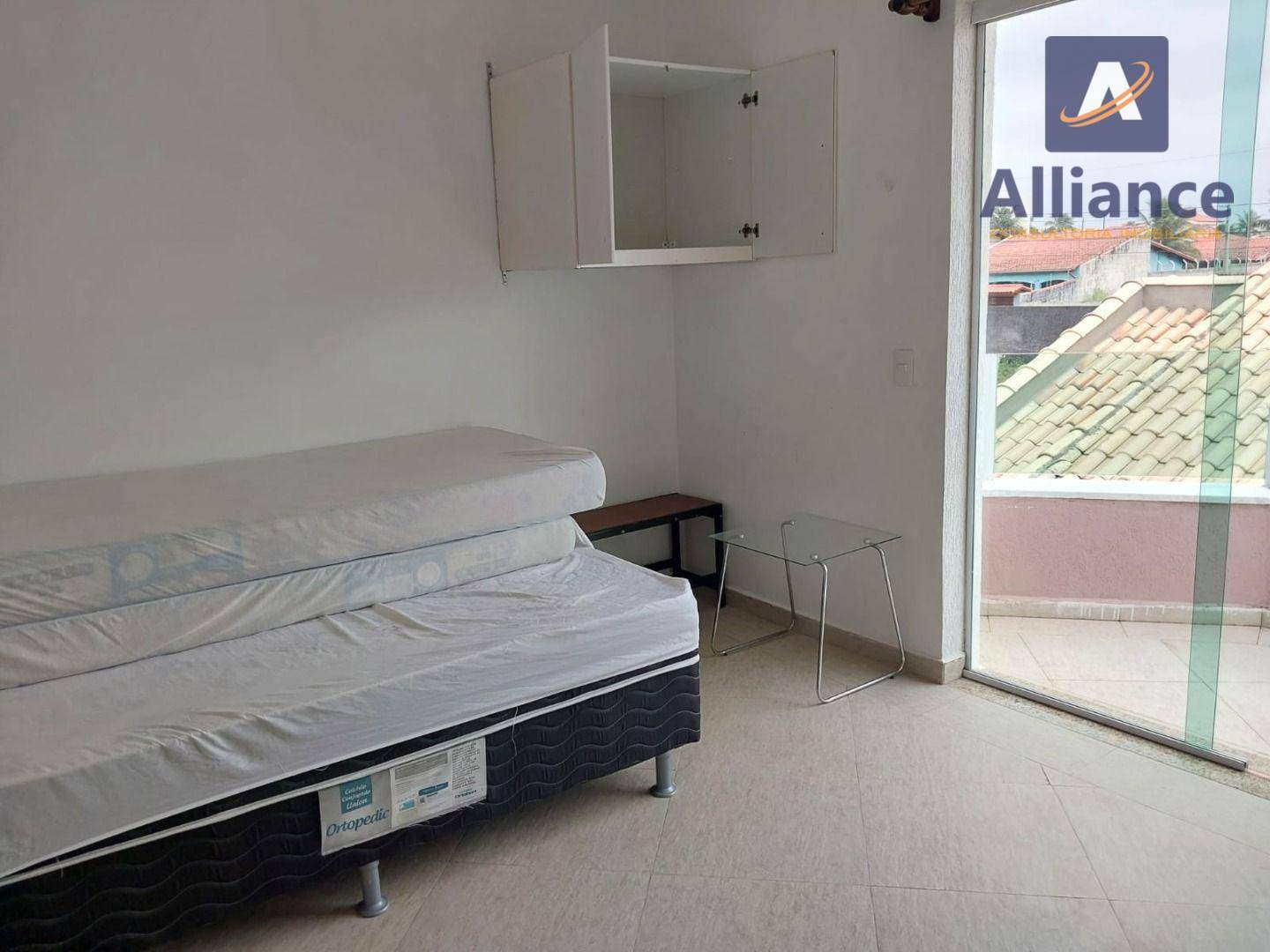 Casa à venda com 4 quartos, 250m² - Foto 26