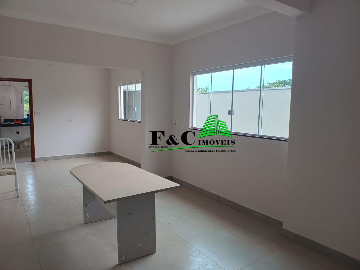 Casa à venda com 4 quartos, 297m² - Foto 4