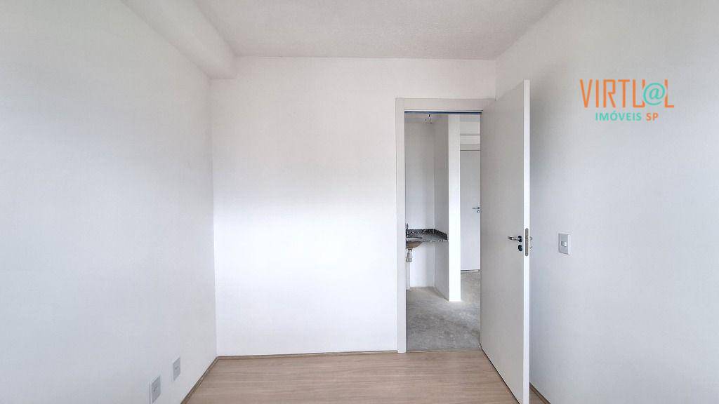 Apartamento à venda com 2 quartos, 35m² - Foto 8