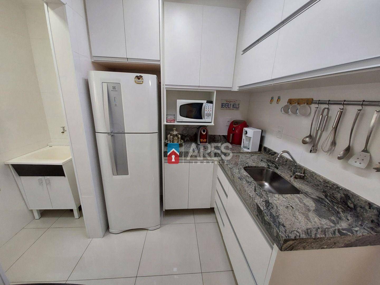 Apartamento à venda com 2 quartos, 49m² - Foto 3