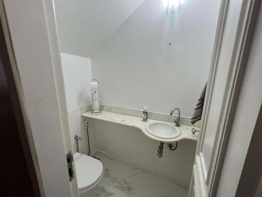 Casa de Condomínio à venda com 4 quartos, 250m² - Foto 28