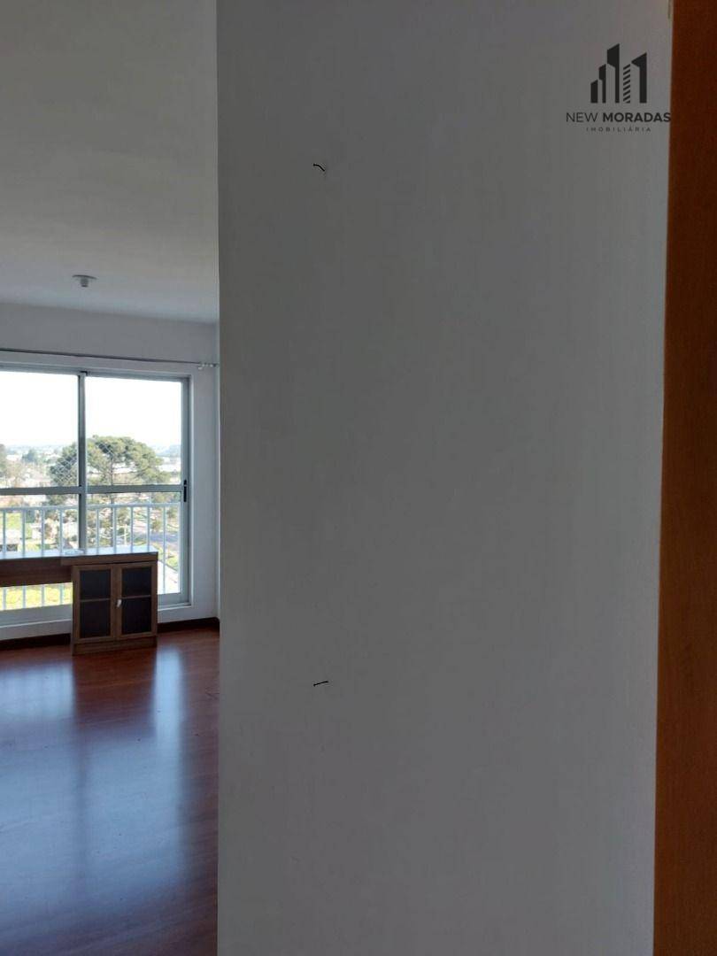 Apartamento à venda com 3 quartos, 61m² - Foto 2