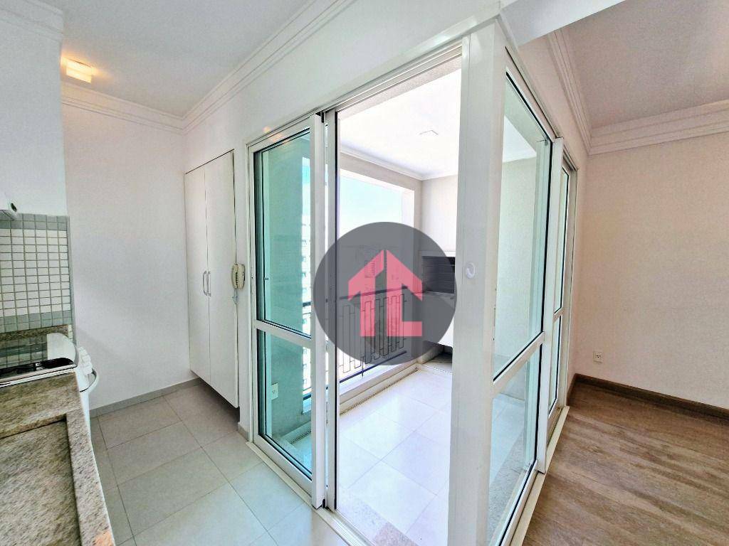 Apartamento à venda com 2 quartos, 62m² - Foto 7