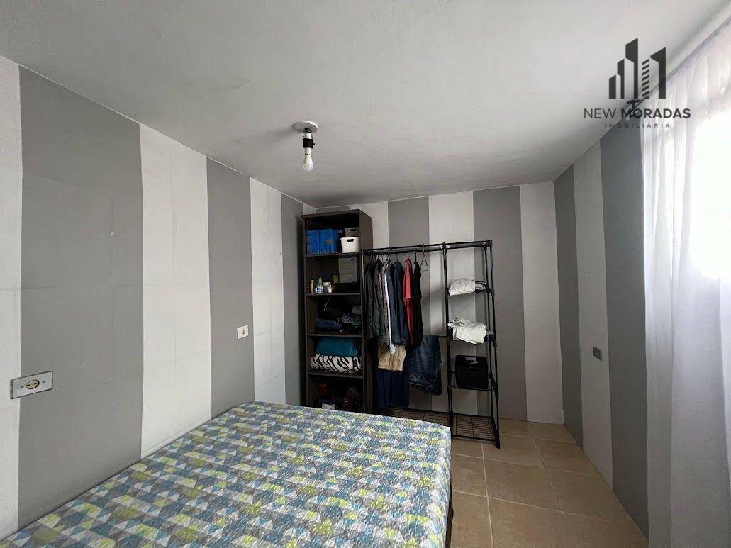 Casa à venda com 4 quartos, 150m² - Foto 16