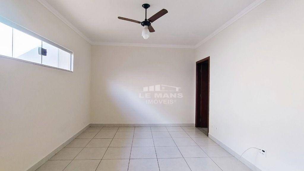 Casa à venda com 2 quartos, 109m² - Foto 9