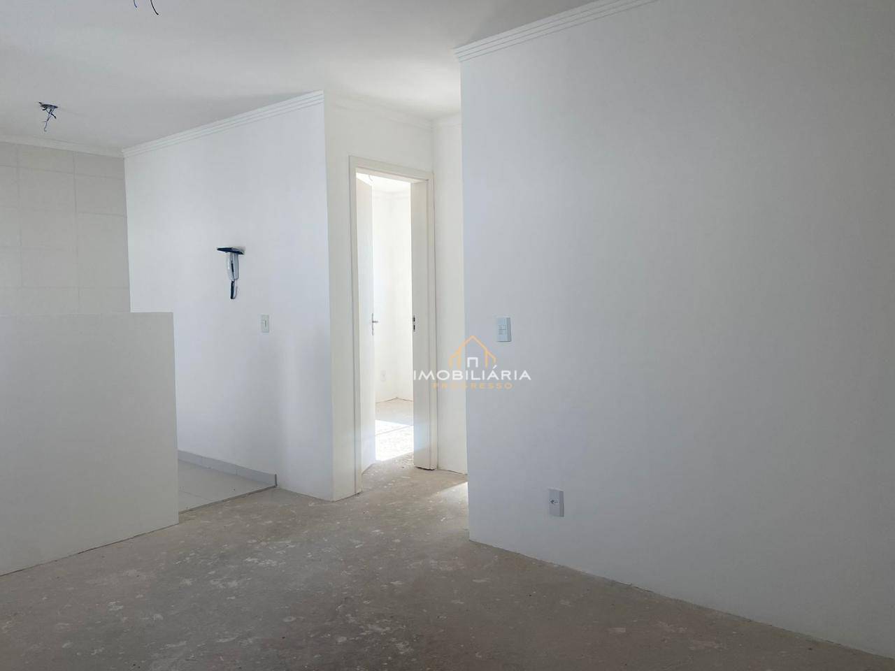 Apartamento à venda com 2 quartos, 40m² - Foto 2