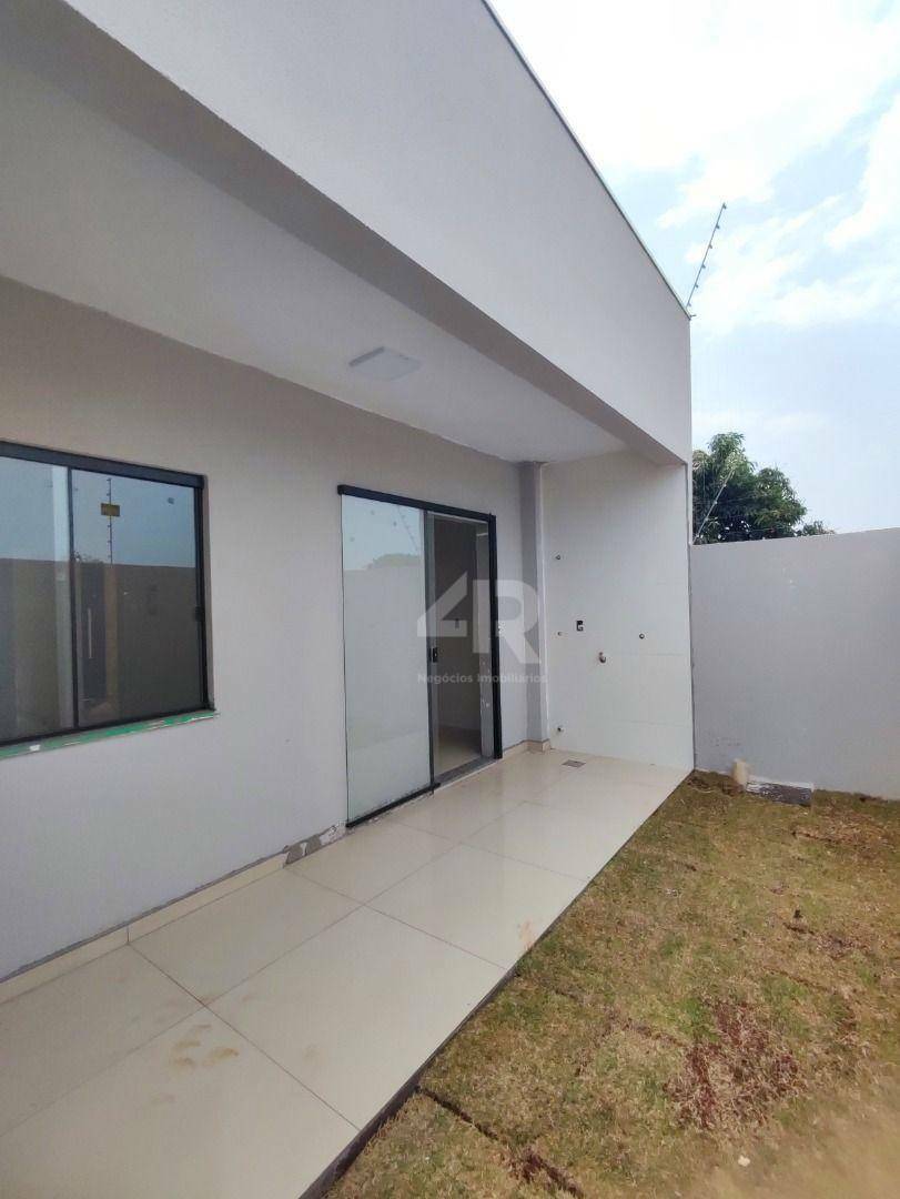 Casa à venda com 2 quartos, 60m² - Foto 12