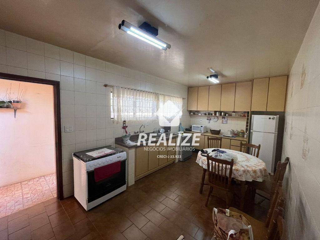 Casa à venda com 3 quartos, 159m² - Foto 12