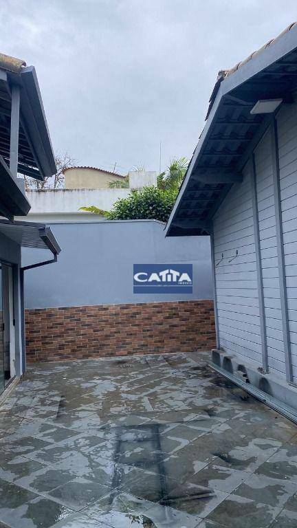 Casa de Condomínio à venda com 3 quartos, 250m² - Foto 28