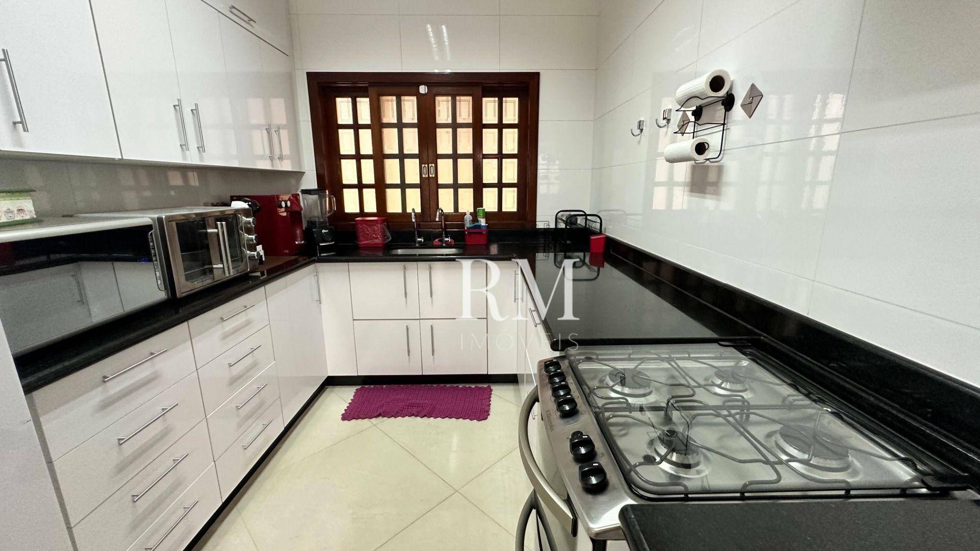 Casa à venda com 3 quartos, 122m² - Foto 8