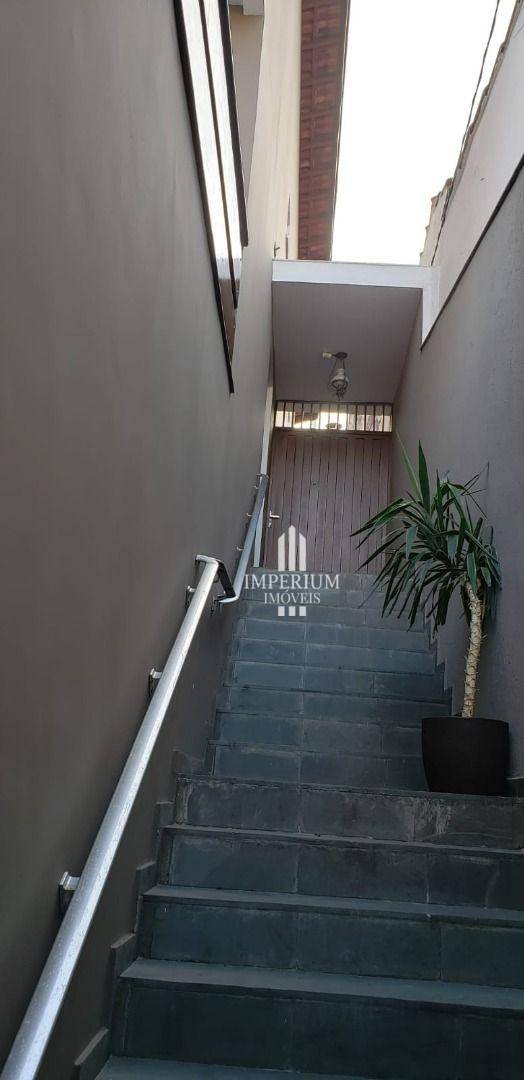 Sobrado à venda com 5 quartos, 220m² - Foto 4