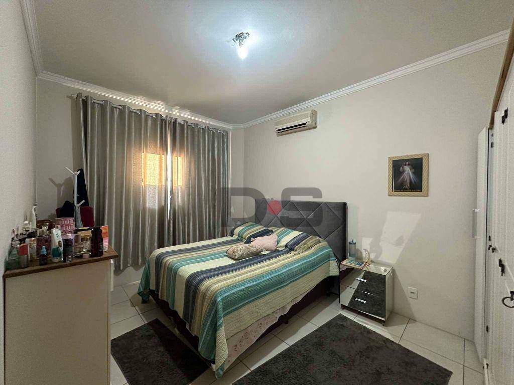 Chácara à venda com 5 quartos, 1000M2 - Foto 8