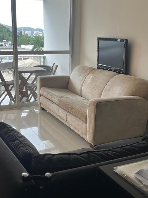 Apartamento à venda com 2 quartos, 81m² - Foto 5