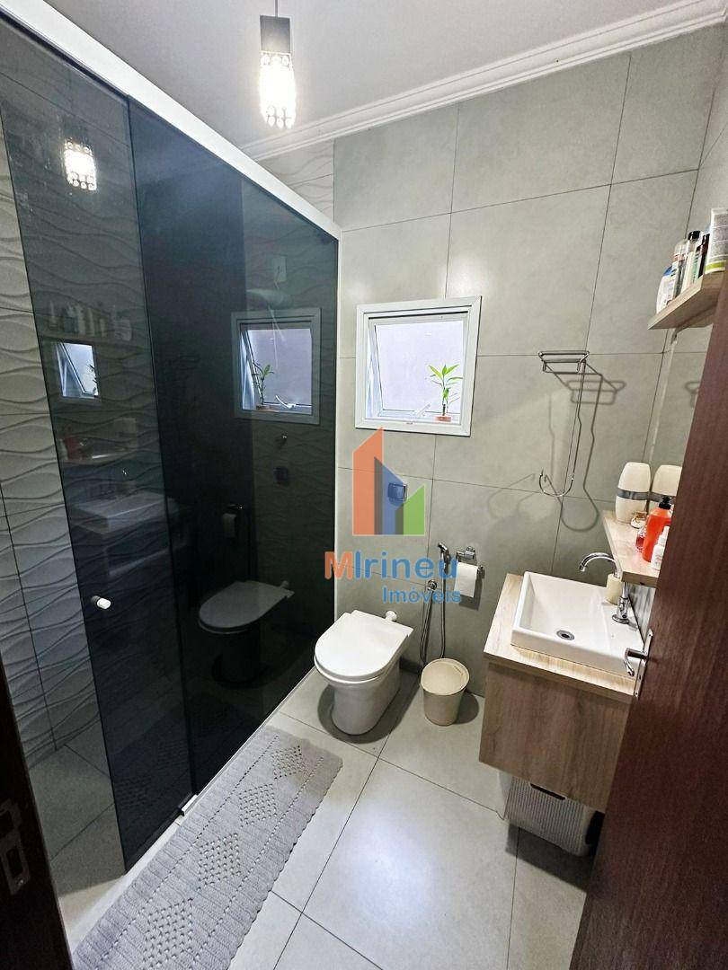 Casa à venda com 3 quartos, 149m² - Foto 6