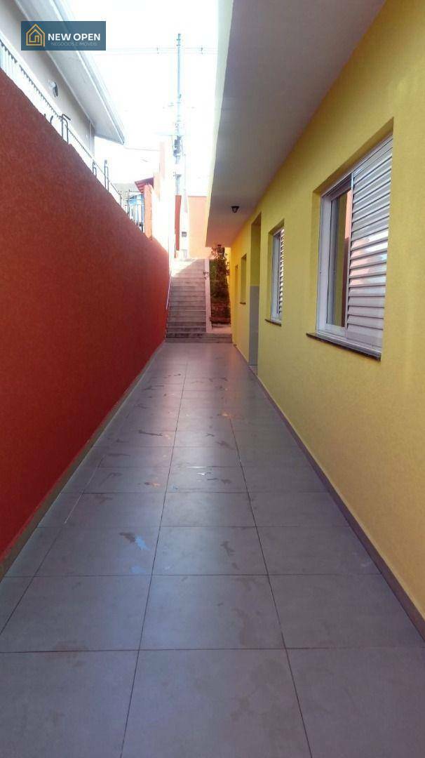 Casa à venda com 2 quartos, 118m² - Foto 1